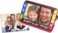 RUBY XL HD magnifying a family photo
